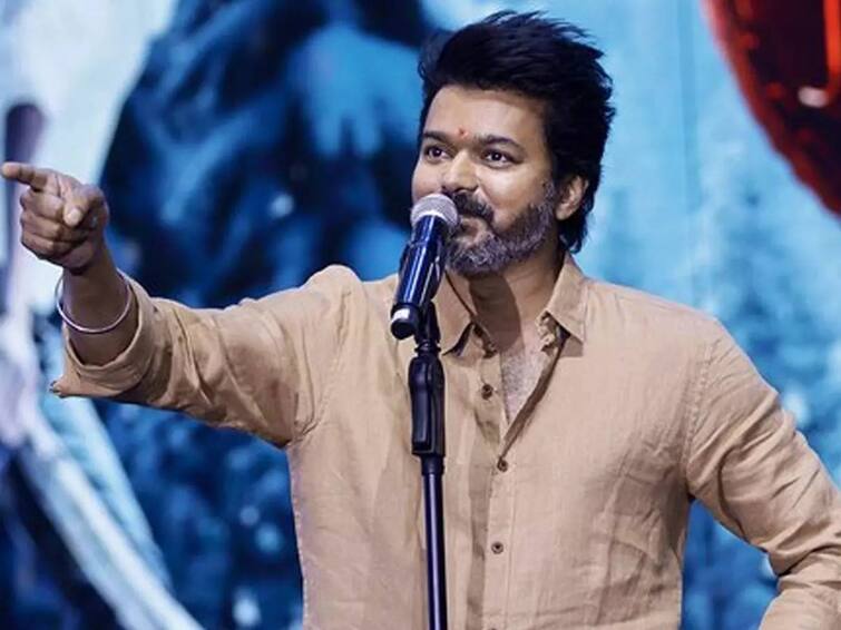 LEO Success Meet Thalapathy Vijay talks about super star title issue Thalapathy Vijay: ’நான் சூப்பர் ஸ்டார் இல்ல’ .. லியோ விழாவில் அதிரடி காட்டின விஜய்.. இனியாவது மாறுங்க ரசிகர்களே..!