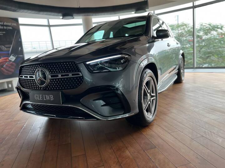 The C43 AMG now makes a comeback within the new C-Class. The new C43 though has a bigger differentiation over the standard C-Class with a large Panamericana grille with vertical slats plus a sportier bumper with bigger intakes. (Photo: Somnath Chatterjee)
