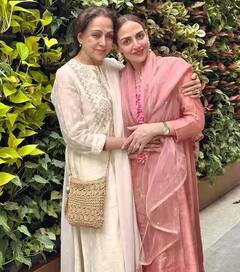 Esha Deol Birthday Pictures: ઇશા દેઓલે માતા હેમા માલિની સાથે સેલિબ્રેટ કર્યો પોતાનો જન્મદિવસ