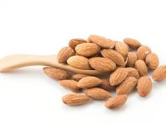 Fake And Real Almonds: આ રીતે અસલી અને નકલી બદામ વચ્ચે તફાવત કરવો, નહીં તો તમને પેટની બીમારી થશે