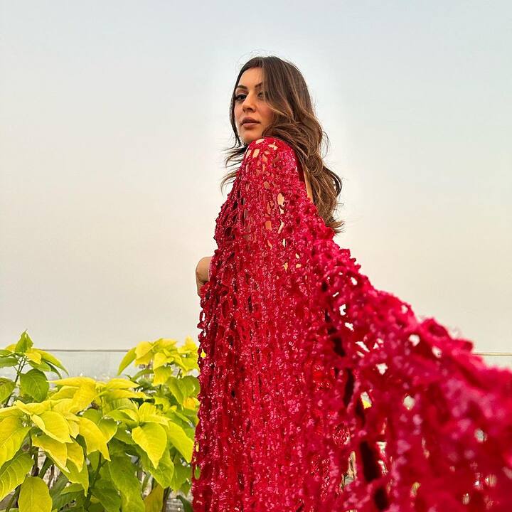 Hansika Motwani Husband: తన ప్రియుడిని పెళ్లిచేసుకుని వివాహబంధంలో అడుగుపెట్టిన హన్సిక ఓ వైపు సినిమాలు మరోవైపు వ్యక్తిగత జీవితాన్ని బ్యాలెన్స్ చేసుకుంటోంది.