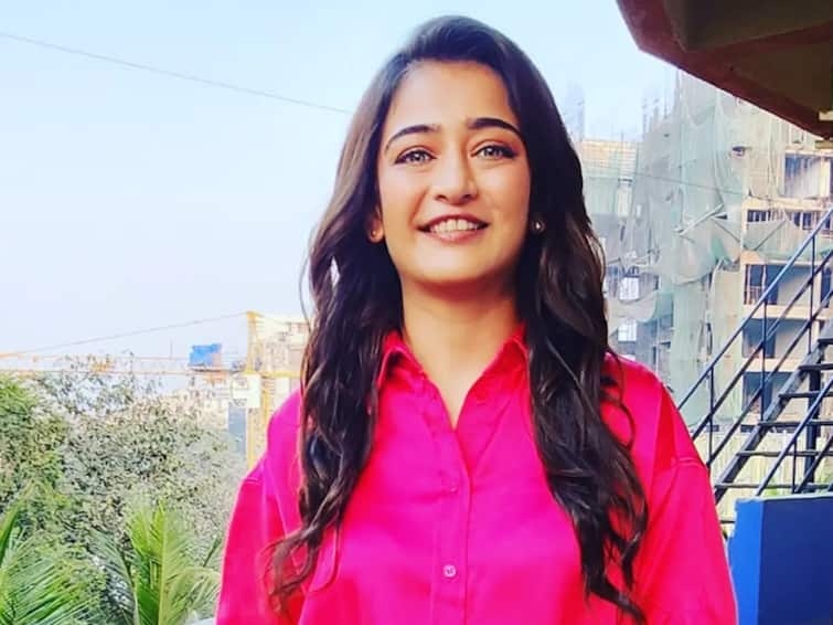 kamalhassan daughter akshara hassan buys flat for 15 crore in mumbai Akshara Hassan: மும்பையில் புது வீடு வாங்கி செட்டிலான கமல் மகள் அக்‌ஷரா.. இத்தனை கோடிகளா!