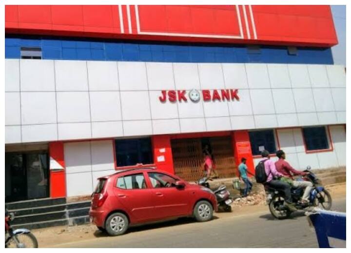 Chhattisgarh News: 34 हजार डिफाल्टर किसानों पर 212 करोड़ का बकाया, बैंक ने बांटे 470 करोड़ रुपए के ऋण Chhattisgarh News 34 thousand defaulter farmers have outstanding of Rs 212 crore, bank distributed loans worth Rs 470 crore ann Chhattisgarh News: 34 हजार डिफाल्टर किसानों पर 212 करोड़ का बकाया, बैंक ने बांटे 470 करोड़ रुपए के ऋण