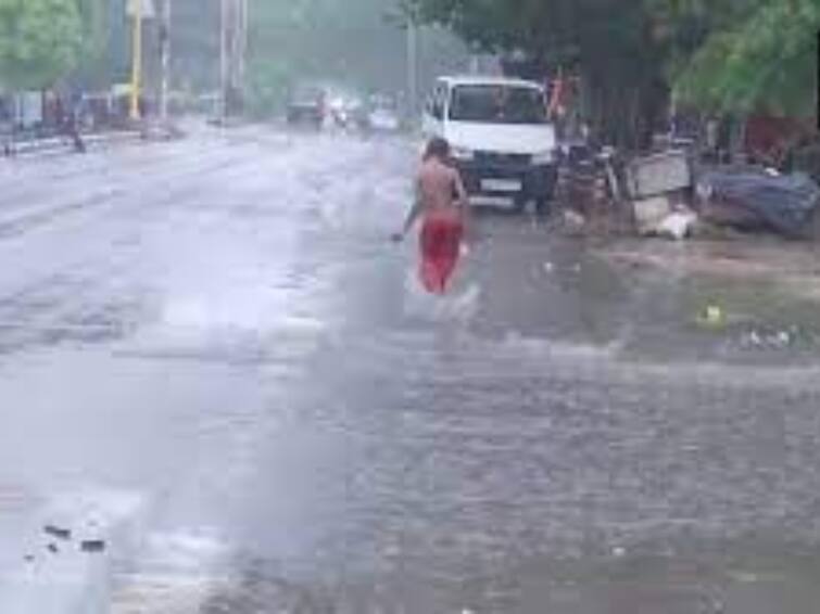Chance of rain in 35 districts in next 3 hours in Tamil Nadu weather report Rain Alert : தமிழகத்தில் அடுத்த 3 மணி நேரத்தில் 35 மாவட்டங்களில் மழைக்கு வாய்ப்பு... எந்தெந்த மாவட்டங்களில்?