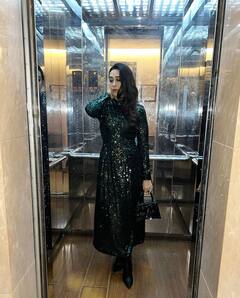 Karisma Kapoor In Black Sequins Dress At SRK Birthday Party; See Pics