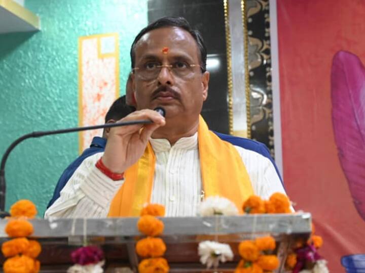 UP Politics: 'चुनावी मौसम में बदलेंगे चाल-ढाल...', पूर्व डिप्टी CM दिनेश शर्मा का अखिलेश यादव पर तंज Lok Sabha election 2024 Former Deputy CM Dinesh Sharma targeted Akhilesh Yadav on PDA ANN UP Politics: 'चुनावी मौसम में बदलेंगे चाल-ढाल...', पूर्व डिप्टी CM दिनेश शर्मा का अखिलेश यादव पर तंज