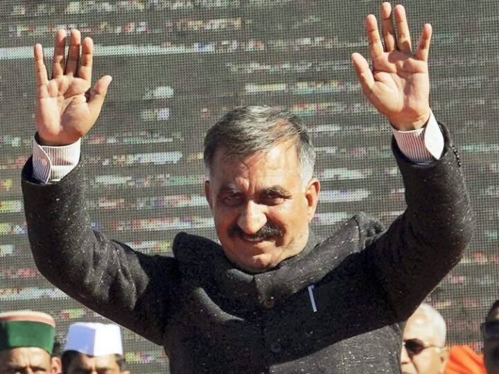 CM Sukhwinder Singh Sukhu Reduces Special Road Tax After protests by taxi operators ANN HP News: फिर सस्ती हुई पहाड़ों की सैर, सुक्खू सरकार ने घटाया स्पेशल रोड टैक्स, टैक्सी ऑपरेटर्स के विरोध के बाद बदला फैसला