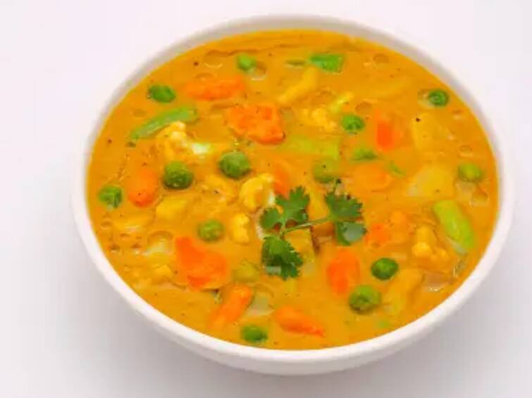 Hotel Style Tasty Kurma Recipe Procedure Hotel Style Tasty Kurma: ஹோட்டல் சுவையில் குருமா செய்வது எப்படி? இப்படித்தான்!