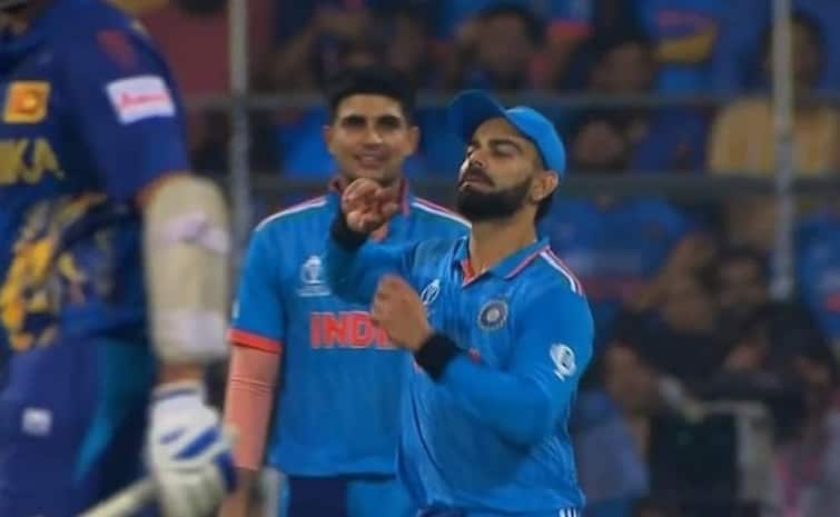 'Kohli Ko Bowling Do', fans demanded at Wankhede Stadium, Kohli gave a funny reaction Video: 'કોહલી કો બોલિંગ દો', ચાહકોએ વાનખેડે સ્ટેડિયમમાં કરી માંગ, કોહલીએ આપી ફની પ્રતિક્રિયા