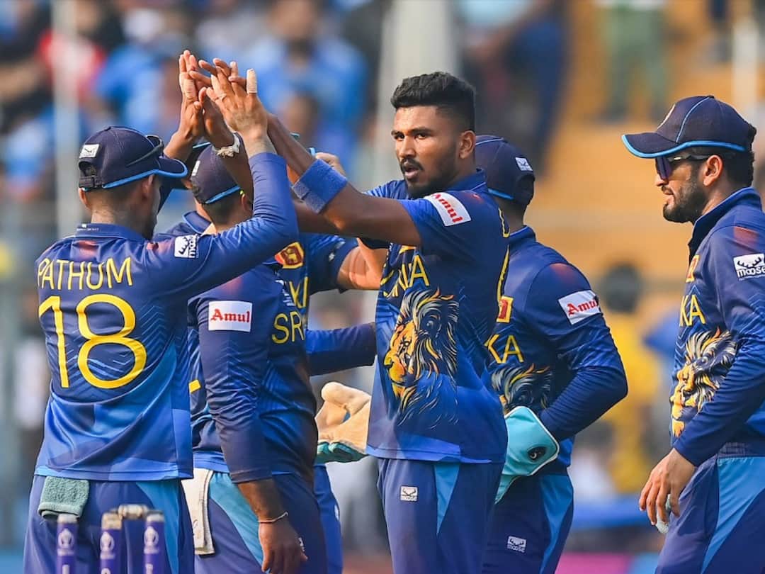 ODI World Cup 2023: శ్రీలంక...ఆనాటి మెరుపులేవీ..? , నిర్వేదంలో క్రికెట్ అభిమానులు Fans Missng sri lanka players fire in ODI World Cup 2023 ODI World Cup 2023: శ్రీలంక...ఆనాటి మెరుపులేవీ..? , నిర్వేదంలో క్రికెట్ అభిమానులు