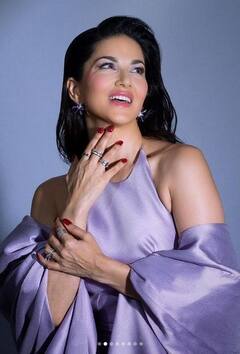 Sunny Leone: ਸੰਨੀ ਲਿਓਨ ਦੇ ਗਲੈਮਰਸ ਅੰਦਾਜ਼ ਦੇ ਦੀਵਾਨੇ ਹੋਏ ਫੈਨਜ਼, ਕਿਹਾ- ਹੌਟੇਸਟ