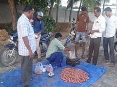 சின்ன வெங்காயம் வரத்து குறைந்ததால் விலை உயர்வு - தருமபுரியில் விவசாயிகள் மகிழ்ச்சி