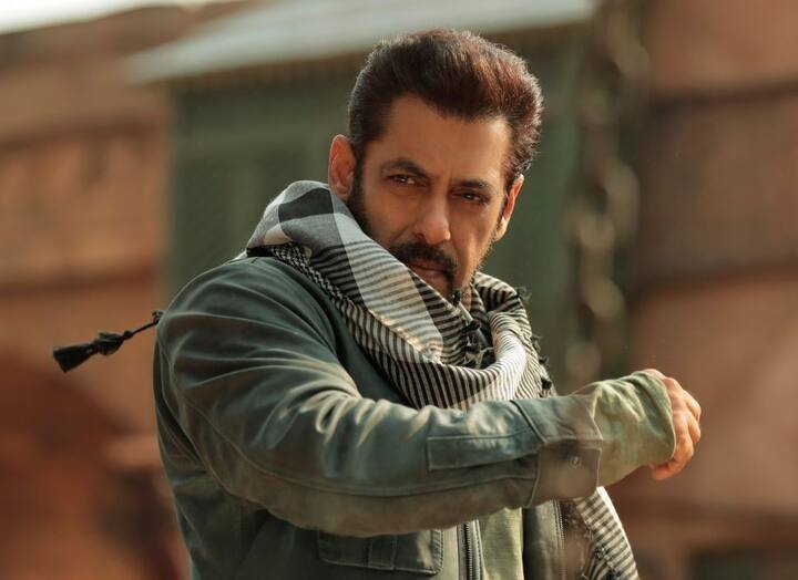 அப்படியே பாலிவுட் பக்கம் சென்றோம் என்றால் சல்மான் கான் - கத்ரீனா கைஃபின் டைகர் 3 வெளியாகிறது. இப்படம் நவம்பர் 12 ஆம் தேதி வெளியாகவுள்ளது. இப்படத்தின் நீளம் 2 மணி நேரம் 33 நிமிடங்கள் ஆகும்.