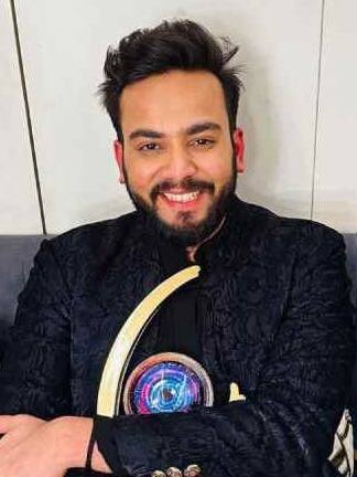 कितना महंगा है एल्विश का दुबई वाला घर?