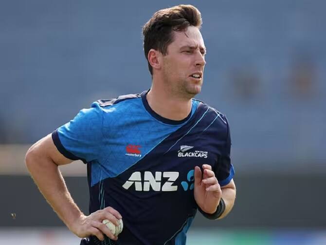 Matt Henry Ruled Out From ODI World Cup 2023 New Zealand Squad Replacement Kyle Jamieson | Matt Henry: सेमीफाइनल की रेस में पिछड़ती कीवी टीम को बड़ा झटका, वर्ल्ड कप से बाहर