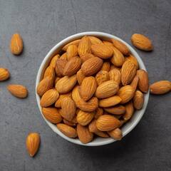 Health Tips: ਡਾਈਟੀਸ਼ੀਅਨ ਤੋਂ ਜਾਣੋ ਇੱਕ ਦਿਨ 'ਚ ਕਿੰਨੇ ਬਦਾਮ ਖਾਣ ਨਾਲ ਸਰੀਰ ਨੂੰ ਮਿਲਦੇ ਨੇ ਵੱਧ ਤੋਂ ਵੱਧ ਫਾਇਦੇ