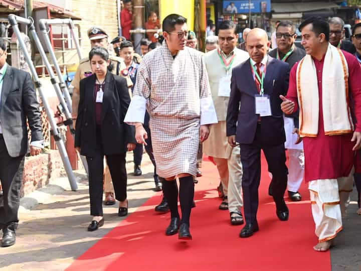 The 43-year-old king with Assam government officials. In the evening, Chief Minister Himanta Biswa Sarma will call upon the king. (Source: DIPR, ASSAM)