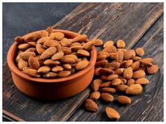 मर्यादेपेक्षा जास्त बदाम खाणं महागात पडू शकतं; पण तुम्हाला माहितीय का, एका दिवसांत किती बदाम खाणं फायदेशीर ठरतं?