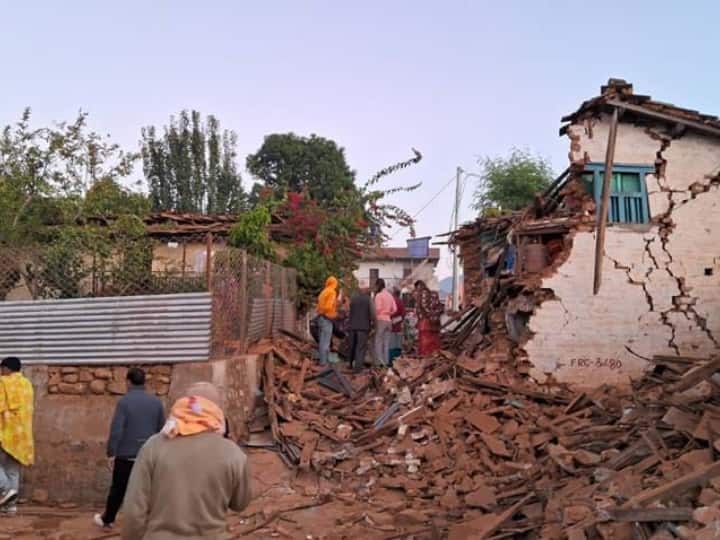 Earthquake Today: नेपाल के जाजरकोट में भूकंप में डिप्टी मेयर की मौत, जानें क्यों पड़ोसी देश में आते हैं इतने भूंकप? Earthquake Today Nepal Deputy Mayor killed in earthquake in Jajarkot know the Reason for so many earthquakes Earthquake Today: नेपाल के जाजरकोट में भूकंप में डिप्टी मेयर की मौत, जानें क्यों पड़ोसी देश में आते हैं इतने भूंकप?