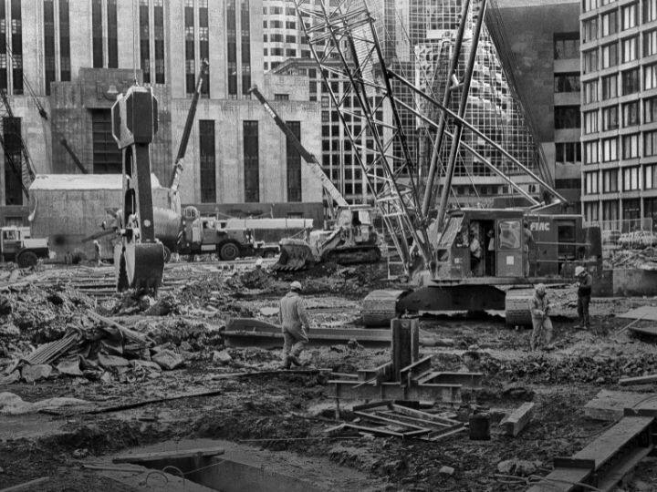 आज से 467 साल पहले ये भूकंप आया था, जिसमें 8 लाख से ज्यादा लोगों की एक साथ मौत हो गई थी. तीव्रता की बात करें तो सबसे बड़ा भूकंप चिली में आया था.