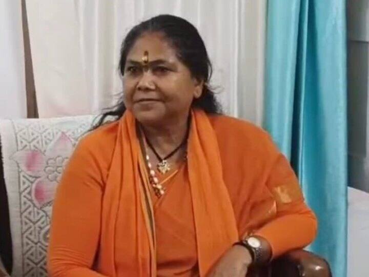 UP News: केंद्रीय मंत्री साध्वी निरंजन ज्योति का I.N.D.I.A गठबंधन पर तंज, पांच राज्यों में किया जीत का दावा Assembly Election Union Minister Sadhvi Niranjan Jyoti Attack on INDIA Alliance on mahoba press confrence ann UP News: केंद्रीय मंत्री साध्वी निरंजन ज्योति का I.N.D.I.A गठबंधन पर तंज, पांच राज्यों में किया जीत का दावा