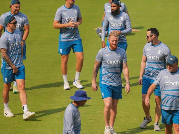 England vs Australia Probable Playing 11 World Cup 2023 Narendra Modi Stadium Ahmedabad ENG vs AUS: ऑस्ट्रेलिया-इंग्लैंड के बीच अहमदाबाद में होगा मुकाबला, पढ़ें प्लेइंग इलेवन में किसे-किसे मिल सकती है जगह