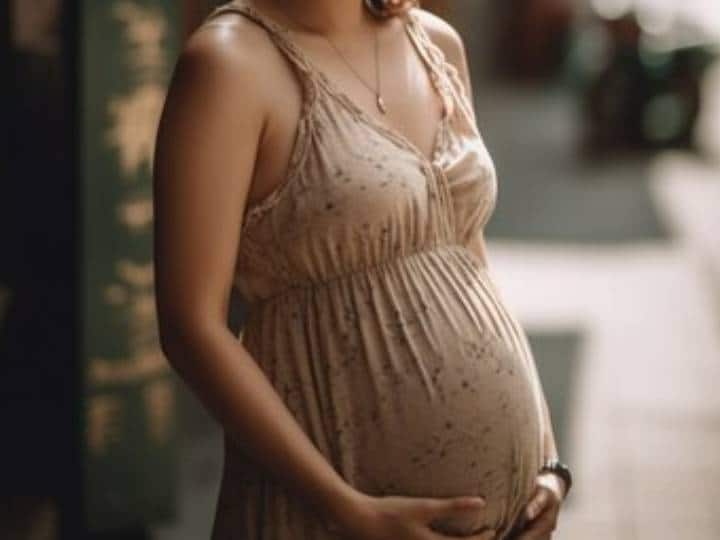 Eating Dates During Pregnancy Expert Explains Why Dates Are Perfect For Your Sweet Cravings प्रेग्नेंसी के दौरान मीठे की क्रेविंग को कम करने के लिए खजूर खा सकते हैं? हेल्थ एक्सपर्ट से जानें