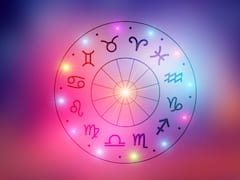 Daily Horoscope, Nov 5: See What's In Store For Aries, Cancer, Saggitarius— Predictions For All 12 Zodiac Signs