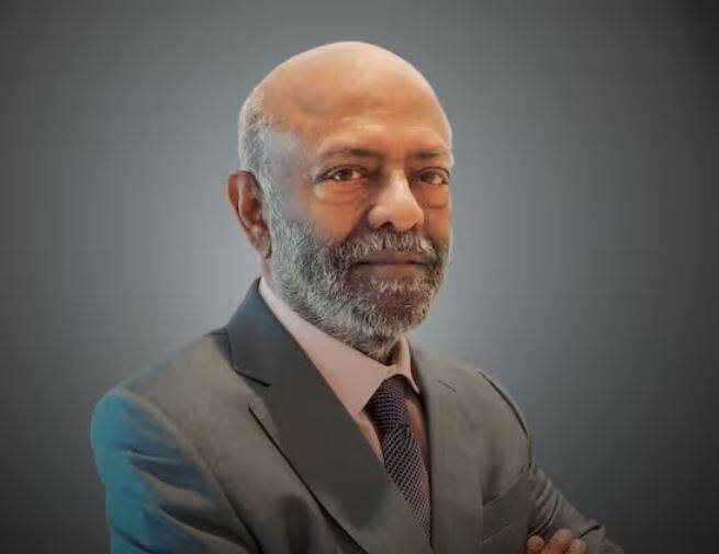 ਐਚਸੀਐਲ ਟੈਕਨਾਲੋਜੀਜ਼ ਦੇ ਸੰਸਥਾਪਕ ਅਤੇ ਚੇਅਰਮੈਨ ਸ਼ਿਵ ਨਾਦਰ ਨੂੰ ਇਹ ਖਿਤਾਬ ਮਿਲਿਆ ਹੈ। ਉਸ ਨੇ ਭਾਰਤ ਵਿੱਚ ਸਭ ਤੋਂ ਵੱਧ ਦਾਨ ਦੇਣ ਵਾਲੇ ਵਿਅਕਤੀ ਦਾ ਖਿਤਾਬ ਹਾਸਲ ਕੀਤਾ ਹੈ।