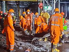 Raigad Fire Images: महाराष्ट्र में दवा कंपनी में ब्लास्ट के बाद लगी आग, 7 की मौत, देखें दिल दहला देने वाली तस्वीरें