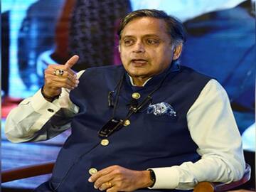 Cheap politics: Shashi Tharoor breaks silence on viral photos with Mahua  Moitra