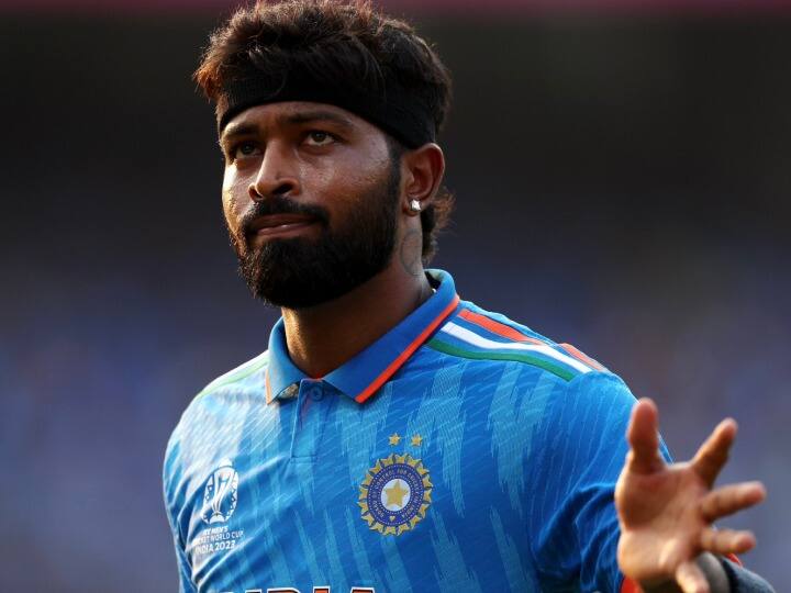 Hardik Pandya emotional after Ruled Out of world cup 2023 shared post for fans team india Hardik Pandya Ruled Out: वर्ल्ड कप से बाहर हुए हार्दिक पांड्या तो छलका दर्द, पढ़ें सभी को थैंक्यू कहने के साथ क्या कहा
