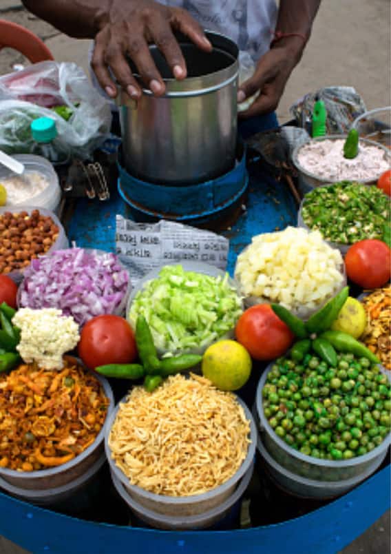 Top 10 Vegetarian Street Foods Of Kolkata You Must Not Miss