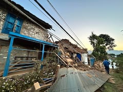 Nepal Earthquake : जाजरकोट जिल्ह्यात 1,800,  रुकुम पश्चिममध्ये 2,500 घरे उद्ध्वस्त. पाहा भीषण फोटो!