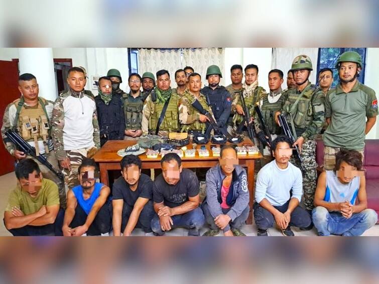 Manipur: Myanmar National Among 7 Arrested In Manipur, Huge Cache Of Arms And Ammunition Seized Manipur: Myanmar National Among 7 Arrested In Manipur, Huge Cache Of Arms And Ammunition Seized