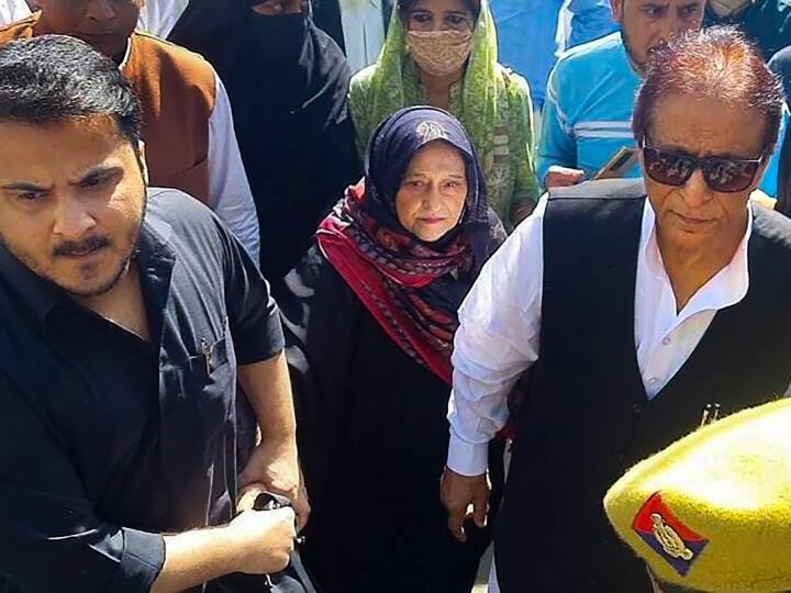 UP News: आजम खान परिवार की फिर बढ़ सकती हैं मुश्किलें, BJP विधायक कोर्ट में करेंगे सजा बढ़ाने की अपील BJP MLA Akash Saxena Appeal in MP-MLA court increasing the sentence Azam Khan Family ANN UP News: आजम खान परिवार की फिर बढ़ सकती हैं मुश्किलें, BJP विधायक कोर्ट में करेंगे सजा बढ़ाने की अपील