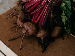 Beetroot: இரத்த அழுத்தத்தை கட்டுக்குள் வைக்க வேண்டுமா? தினமும் பீட்ரூட் சாப்பிடுங்க!