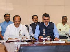 पुणे में 'कांटे की टक्कर', अजित पवार गुट और BJP कार्यकर्ताओं के बीच झड़प, लगाए ये आरोप