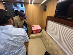 Telangana Election 2023: కొత్తగూడెంలో సీఎం కేసీఆర్ ప్రగతిపథం వాహనంలో ఆకస్మిక తనిఖీలు