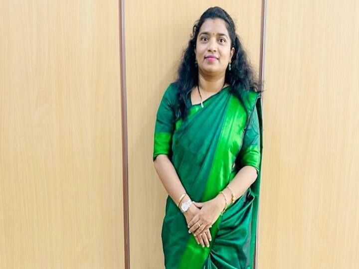 Karnataka woman govt officer Murdered in bengaluru While Husband Son Away கணவர், மகன் வீட்டில் இல்லாத சமயம்.. பெண் அரசு அதிகாரக்கு நேர்ந்த கொடூரம்.. கர்நாடகாவில் ஷாக்