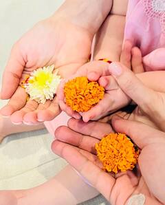 Raha First Photo: पहले बर्थडे पर आलिया ने फैंस को दिखाई राहा कपूर की झलक...केक के साथ खेलती दिखीं रणबीर की लाडली