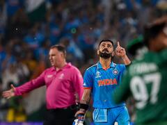 Virat Kohli : ஒரு பந்து கூட வீசாமல் வித்தியாசமாக விக்கெட் எடுத்த விராட் கோலி!