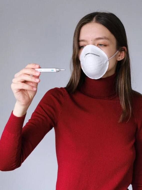 बुखार को कम करने में फायदेमंद हैं ये पत्ते