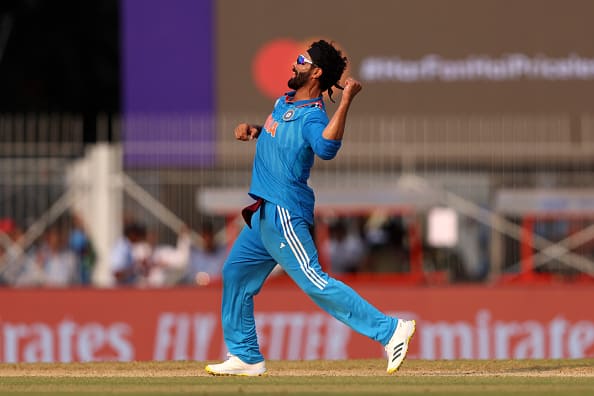 Ravindra Jadeja was undoubtedly the star of India's bowling in Sunday's IND vs SA World Cup match as the all-rounder picked 5 wickets for 33 runs in his nine overs.