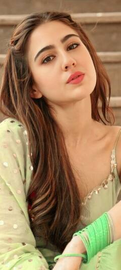 ਸਾਰਾ ਅਲੀ ਖਾਨ ਨੇ ਖੋਲ੍ਹਿਆ ਸ਼ੁਭਮਨ ਗਿੱਲ ਦਾ 'ਸਾਰਾ' ਰਾਜ਼, ਸਭ ਦੇ ਸਾਹਮਣੇ ਬੋਲੀ- 'ਉਹ ਸਾਰਾ ਤੇਦੁੰਲਕਰ ਨੂੰ ਡੇਟ ਕਰ ਰਿਹਾ...'