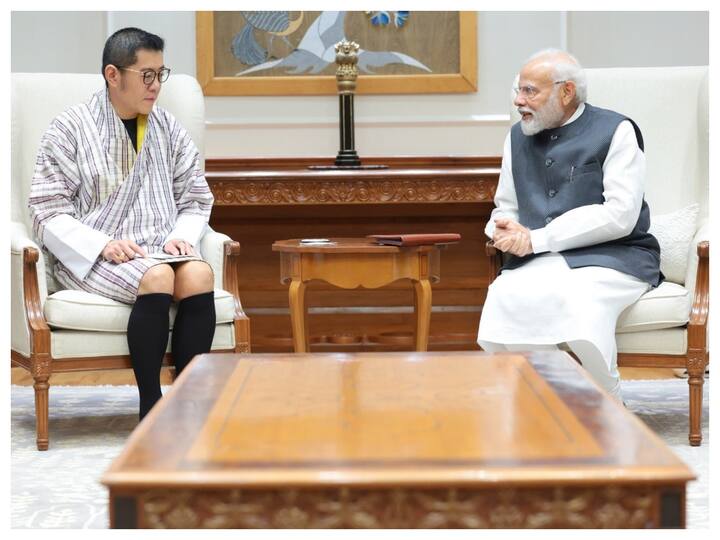 PM Modi Bhutan King Jigme Khesar Namgyel Wangchuck Meet New Delhi Bhutan King Meets PM Modi, Supports India's Bid To Forge Unity Among Global South