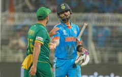 Virat Kohli : ஒரு பந்து கூட வீசாமல் வித்தியாசமாக விக்கெட் எடுத்த விராட் கோலி!
