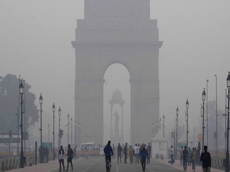Delhi Air Pollution Odd Even In Delhi From Nov 13 to 20 Schools Shut Except For Classes 10 and 12 Delhi Air Pollution: புகை மண்டலமாக மாறிய டெல்லி: 'நினைத்த நேரத்தில் வாகனங்கள் ஓட்ட முடியாது' - கட்டுப்பாடுகள் விதித்த அரசு!