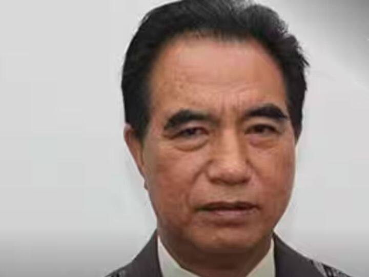 सेरछिप विधानसभा सीट से जोरम नेशनलिस्ट पार्टी के मुख्यमंत्री पद के उम्मीदवार लालडुहोमा चुनाव लड़ रहे हैं. वह इस सीट पर वर्तमान विधायक हैं. उनका मुकाबला एमएनएफ पार्टी के नवागंतुक जे. माल्सावमज़ुअल वानचावंग और कांग्रेस उम्मीदवार आर. वानलालट्लुआंगा से है.