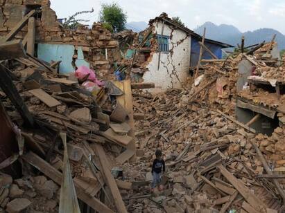 Nepal Earthquake reflect Strong earthquake tremors felt in Delhi Delhi Earthquake: நேபாளத்தில் மீண்டும் நிலநடுக்கம் டெல்லியில் உணரப்பட்ட நில அதிர்வு